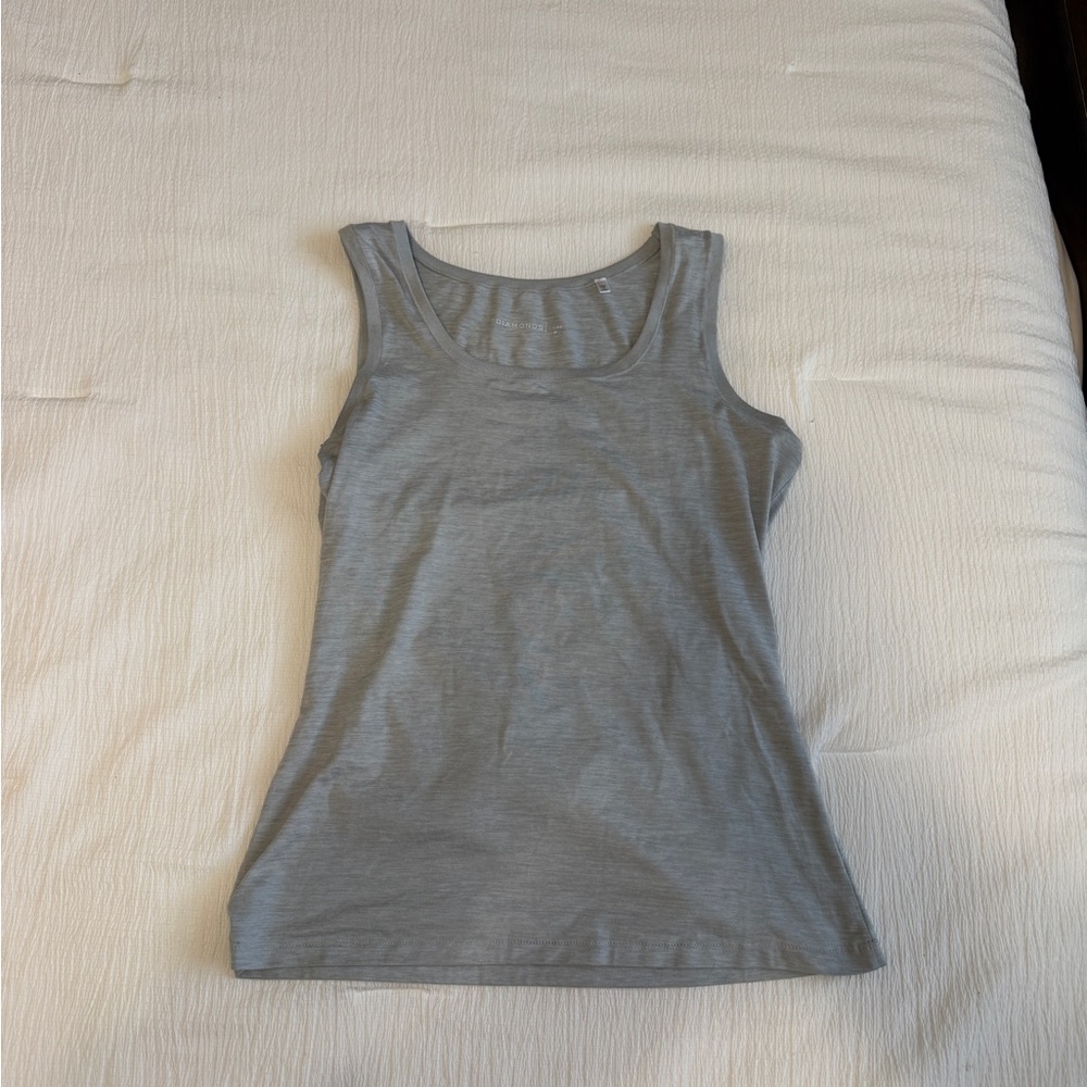 7 Diamonds Light Gray Tank Top